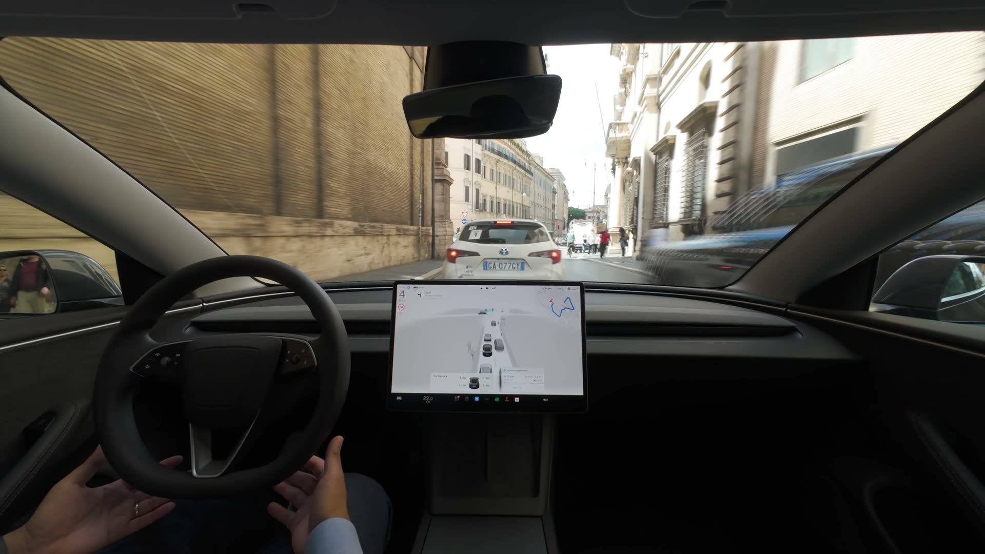 FSD Supervised driving in Rome